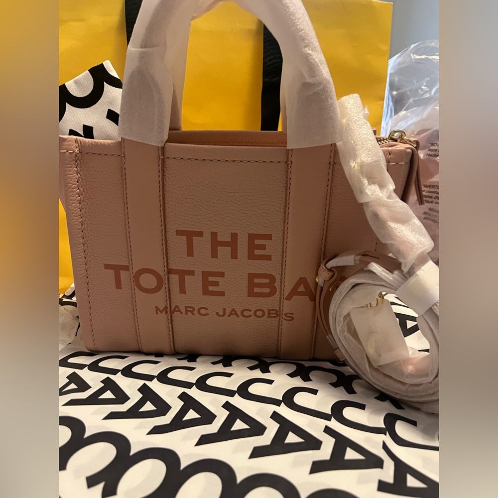 COPY - The tote leather by Marc jacobs,small,rose, new with tags.